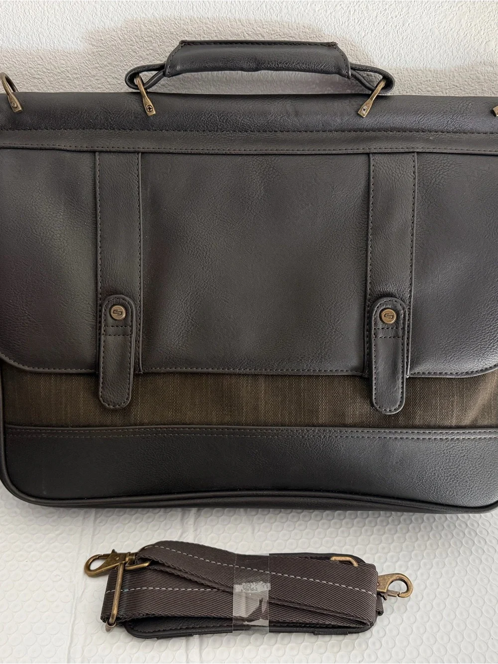 SOLO Bradford Briefcase Laptop Messenger Bag Brown 15.6” NWT Shoulder Strap